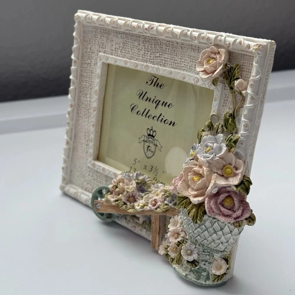 Giovanni Turtle King Unique Collection Flower Garden Wagon Pink Picture Frame
